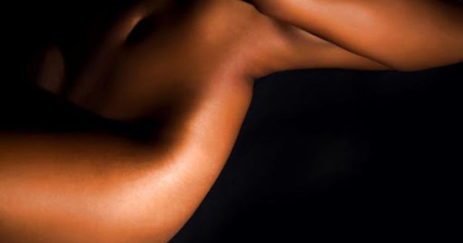 Các tư thế massage yoni thư giãn | Thăng Hoa Tình