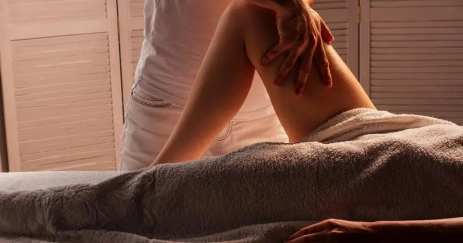 8 kỹ thuật massage Yoni cho nữ đạt cực khoái | Thăng Hoa Tình